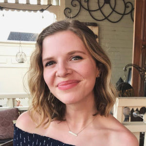 Meet your Posher, Ashley